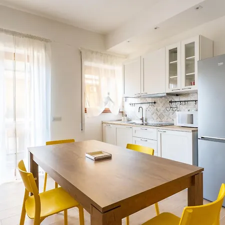 Domus Citro, Cozy Flat In District Prenestina Apartment *