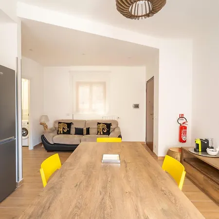 Domus Citro, Cozy Flat In District Prenestina * Rome